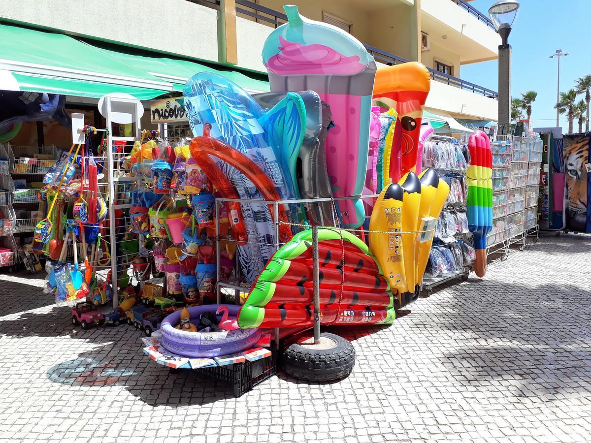 COLINA FÉRIAS- Garagem&WIFI Quarteira Extérieur photo